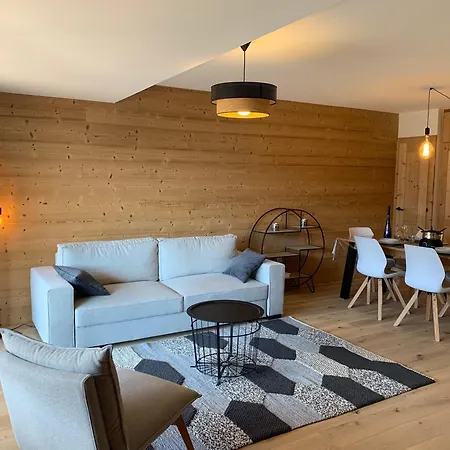 Flambeaux A 12 Roca Immobilier Apartman Châtel